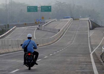 Pengamat: Wacana Motor Lewat Jalan Tol Politis