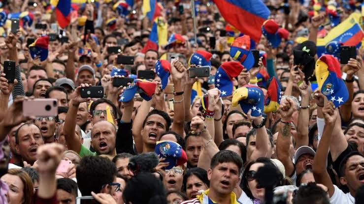 Empat Juta Warga Venezuela Minggat dari Negerinya yang Dilanda Krisis