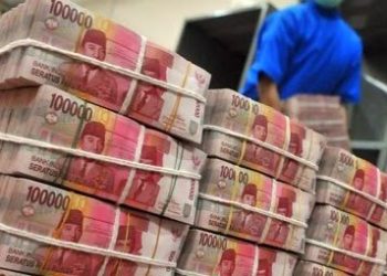 Tumpukan rupiah