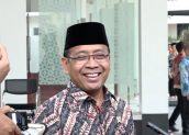 Menko PMK Tekankan Integrasi Data sebagai Kunci Kebijakan Pembangunan Manusia yang Presisi Pratikno, Sosok Akademisi dan Moderator Kembali Menjadi Pembantu Presiden