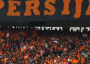Para suporter Persija alias Jakmania