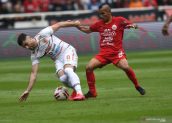Yuk Ikuti Lelang Sepatu dan Kostum Persija, Bantu Penanganan Covid-19