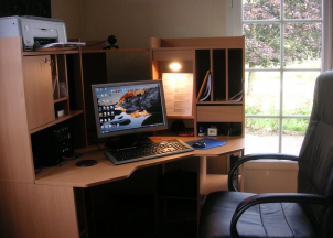 Ilustrasi bekerja dari rumah alias work from home (WFH). Foto: pixabay