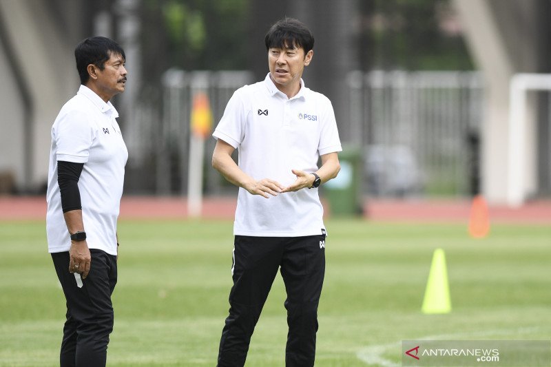 Pernyataan Indra Sjafri ke Shin Tae-yong Tak Mencerdaskan Publik Sepak Bola