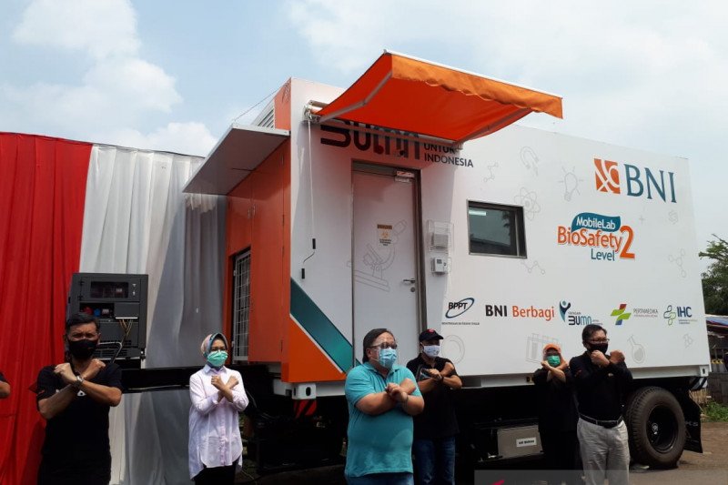 Pemkot Tangsel Dapat Bantuan Mobil Laboratorium PCR