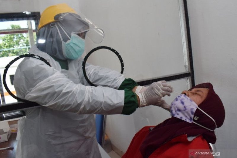 Penumpang Kereta Jarak Jauh Tetap Wajib Rapid Test Antigen