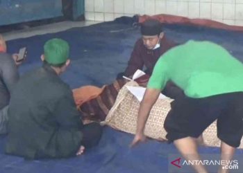 Seorang Warga Bekasi Meninggal di Posko Pengungsian Banjir Cikarang Utara