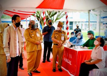 Presiden Jokowi: Pemerintah Daerah Harus Intensifkan Vaksinasi Segera