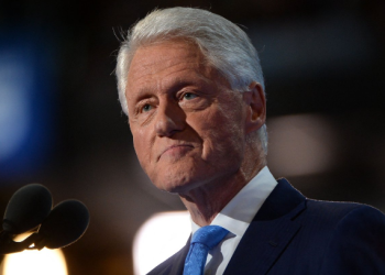 Mantan Presiden AS Bill Clinton Diizinkan Meninggalkan Rumah Sakit