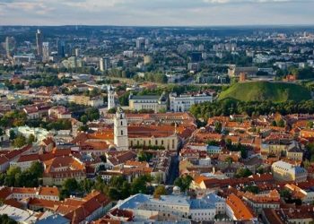 Latvia dan Lithuania Menurunkan Status Hubungan Diplomatik dengan Rusia