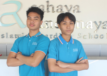Siswa Sekolah Cahaya Rancamaya Raih Dua Medali OPSI 2022