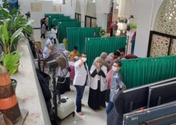 Masjid Al Aqsha Delatinos Gelar Khitan Massal, Anak-Anak Diarak Andong dan Moge