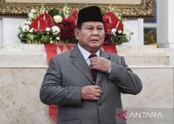 Prabowo-Gibran Tetap Berkantor Seperti Biasa