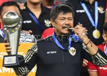 Berhasil Bawa Timnas U-19 Juara, Indra Sjafri Akan Umrah