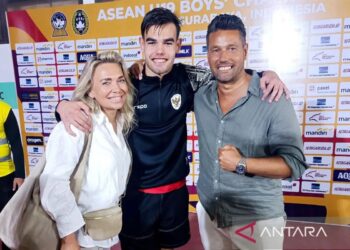 Bangganya Ibunda Jens Raven usai Sang Anak Cetak 2 Gol Lawan Timor Leste