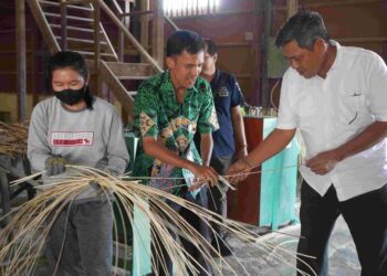 Pemerintah Terus Lakukan Perbaikan Rantai Pasok Bahan Baku Industri Furnitur Kemenperin Optimalisasi Daya Saing Industri Pengolahan Rotan