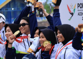 Kontingen Jawa Barat Sapu Bersih Cabor Dayung Perahu Naga