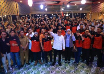 Wamenaker Tegaskan Perlunya Pengusaha dan Pekerja Saling Dukung