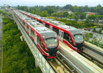 Awali 2025, KAI Layani Lebih dari 2 Juta Pengguna LRT Jabodebek