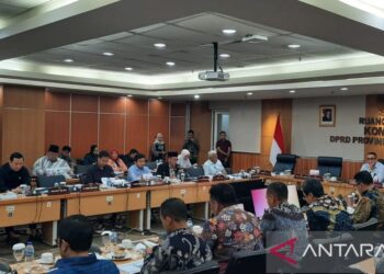 DPRD DKI Soroti Tarif Tarik Tunai Bank DKI yang Lebih Mahal Dibanding Bank Lain