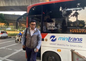 ASN DKI Jakarta Antusias Sambut Kebijakan Naik Transportasi Umum