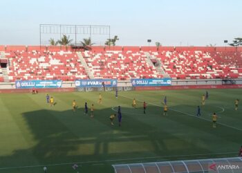 Arema FC Tahan Imbang Persebaya, Rekor Tanpa Kemenangan Berlanjut Sejak 2019