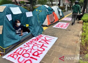 Dirut Bank DKI Diberi Kesempatan untuk Atasi Masalah Layanan
