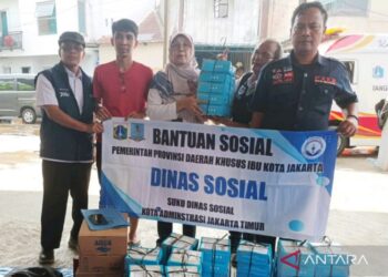 Pemkot Jakarta Timur Salurkan Bantuan untuk Korban Kebakaran di Pulogadung