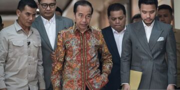 Isu Ijazah Palsu Jokowi Dinilai Manuver Politik yang Ancam Demokrasi
