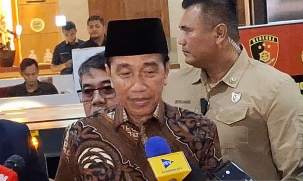 Presiden Ke-7 RI Joko Widodo penuhi panggilan Bareskrim Polri untuk memberikan klarifikasi terkait laporan soal ijazahnya, di Jakarta, Selasa (20/5/2025)> Dok. Antara