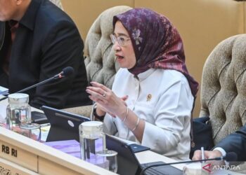 Menteri PAN-RB Klarifikasi Kebijakan FWA ASN Bukan Berarti Kerja Dari Mana Saja