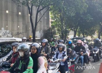 Atasi Kemacetan, Pemprov DKI Wacanakan Alih Fungsi Trotoar di TB Simatupang