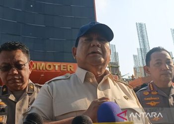Prabowo Bersumpah Bela Rakyat: Demi Allah Saya Tidak Akan Mundur