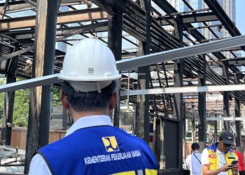 Menteri PU Targetkan Halte Transjakarta Terbakar Bisa Berfungsi Kurang dari Sepekan