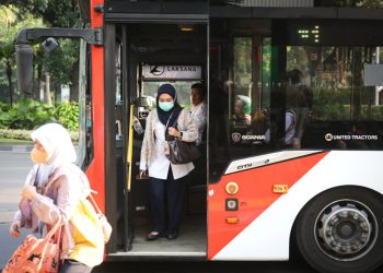 Dubes Belanda Apresiasi Kebijakan ASN DKI Naik Transportasi Umum Setiap Rabu