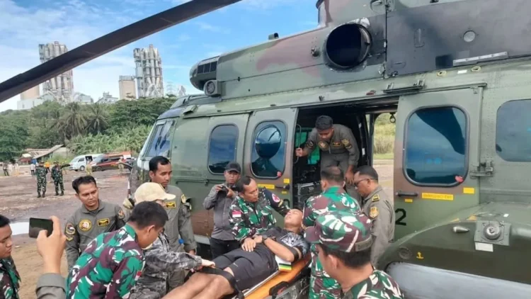 Tujuh Helikopter TNI Dikerahkan, Logistik Banjir Dijangkau Lewat Jalur Udara
