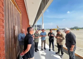 Kemenko IPK Kirim Dua Tim Pimpin Distribusi 250 Ton Bantuan dan Bangun Infrastruktur Darurat di Sumatra