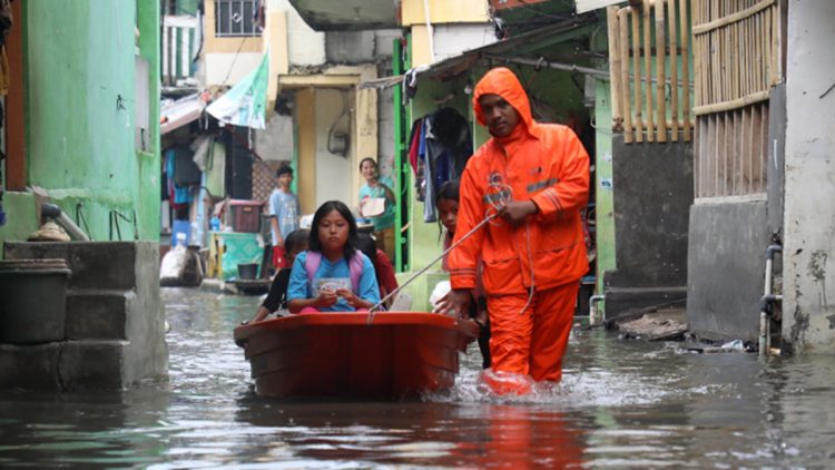 BPBD DKI Imbau Warga Waspadai Banjir Rob hingga Awal Januari 2026