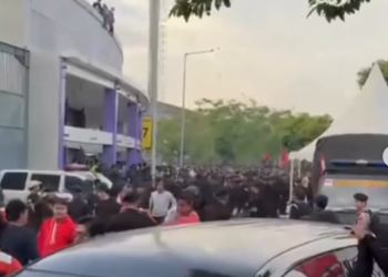 Derbi Jabodetabek Memanas: Persija Bungkam Persita, Kericuhan Suporter Pecah di Luar Indomilk Arena