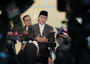 Kemenag-DPR Bentuk Panja, Wamenag Tegaskan Prioritas Gaji dan Karier Guru Madrasah Swasta