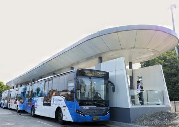 Sejumlah Rute Transjakarta Disesuaikan Akibat Genangan dan Kendala Jalur