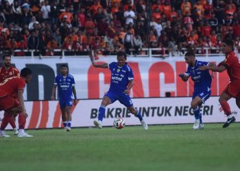 Mengamuk! Persib Bungkam Persija 2-1